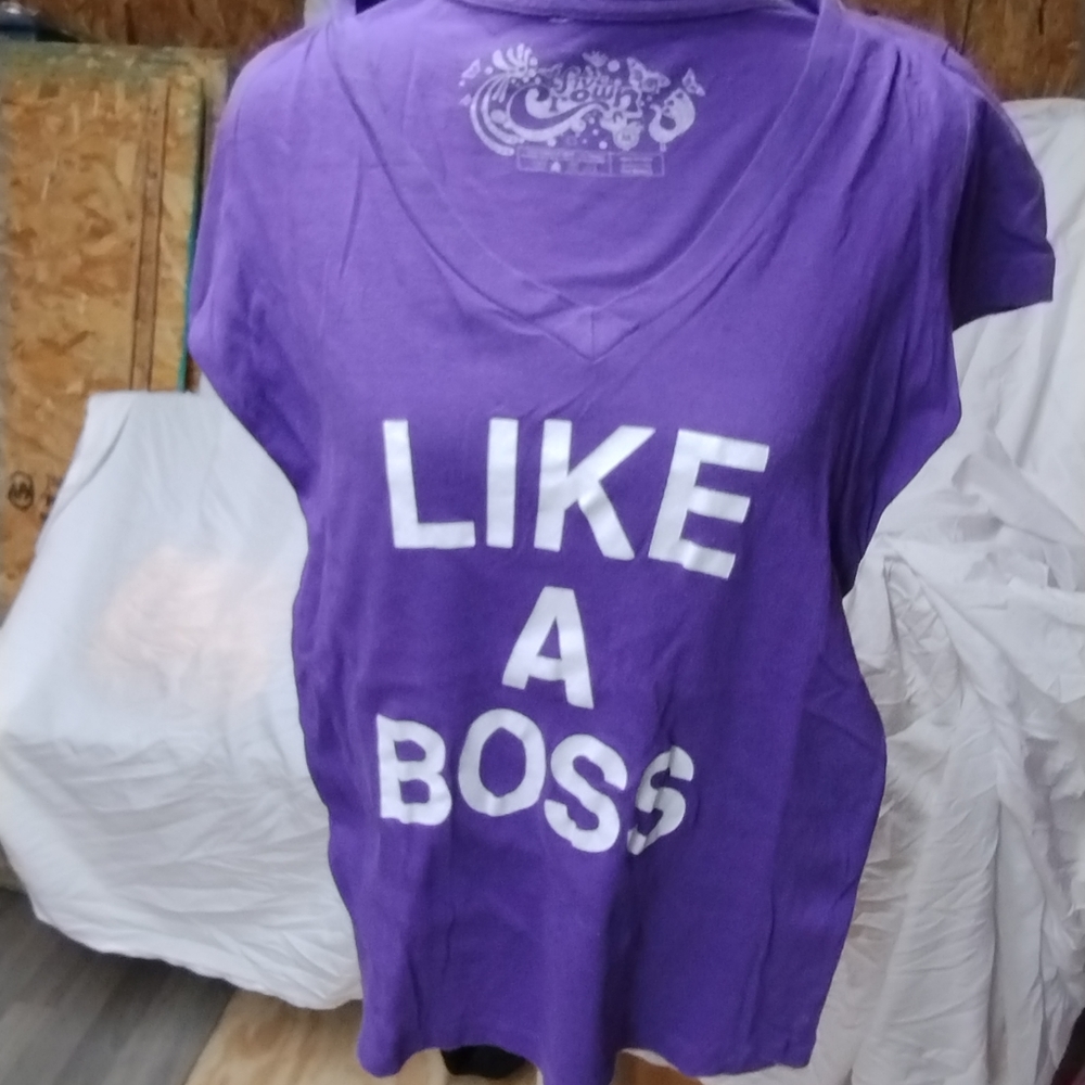 Purple like a boss t-shirt